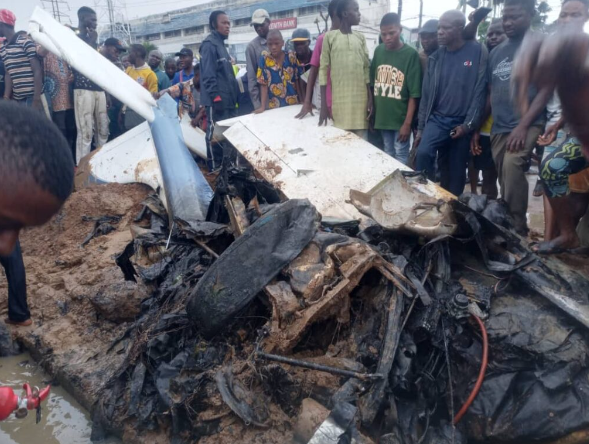 UPDATED: Four escape death as helicopter crashes in Ikeja, Lagos.